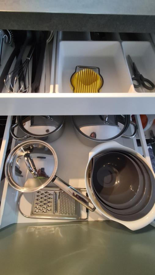 Appartement Lavendel, Ferienwohnung Mit Eigenem Eingang Wie Ein Kleines Haus Bad Salzuflen Bagian luar foto
