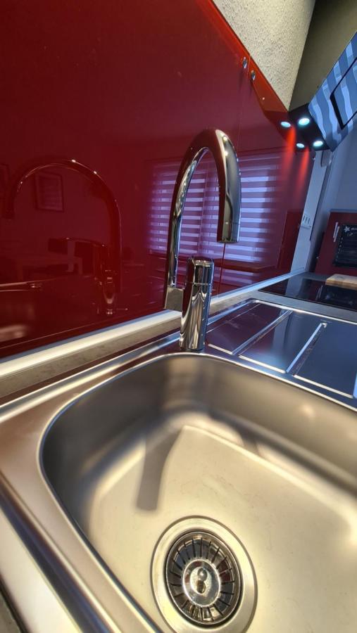 Appartement Lavendel, Ferienwohnung Mit Eigenem Eingang Wie Ein Kleines Haus Bad Salzuflen Bagian luar foto